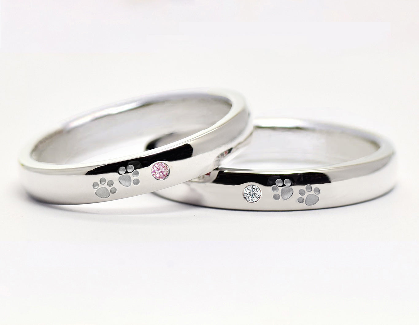 肉球に想いをこめるペアリング