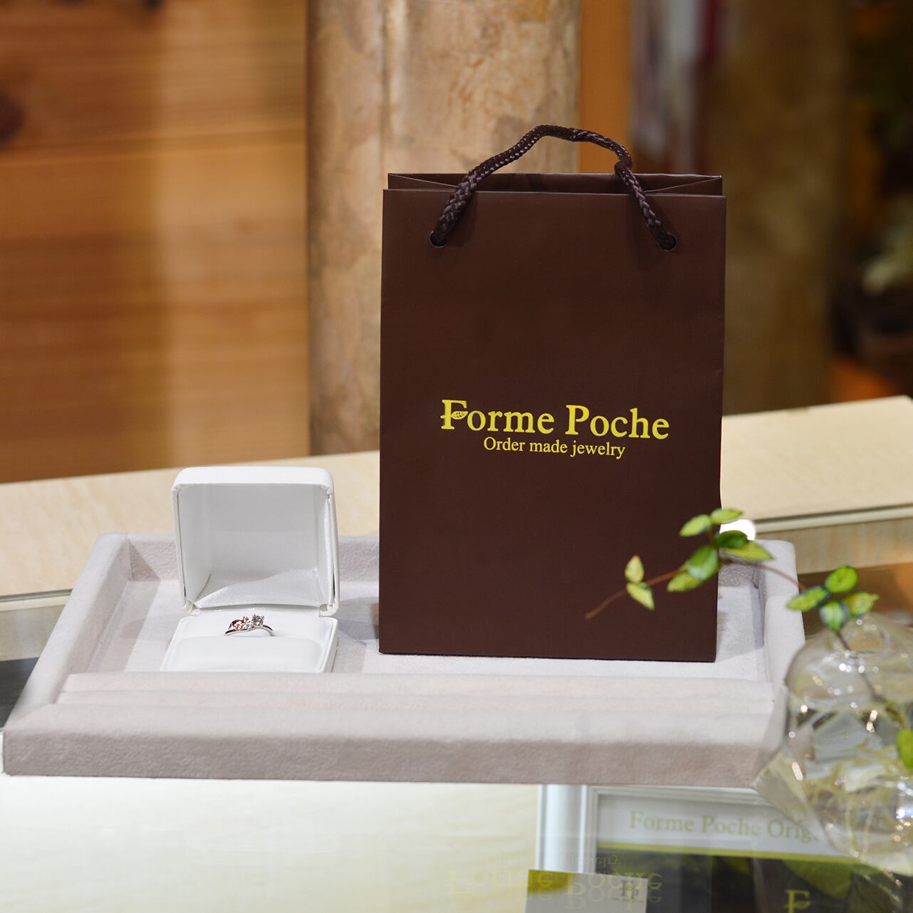 猫の招きエンゲージリング　天然ダイヤモンド 0.204ct Dカラー Vs2  3EX H&C