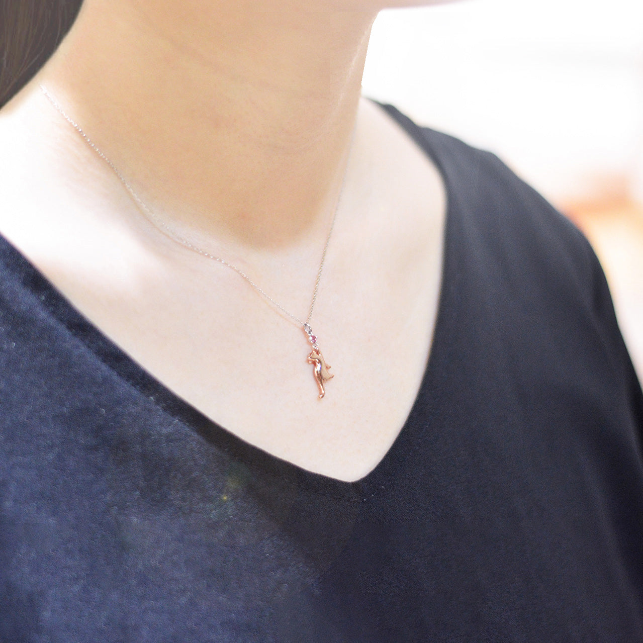 猫とお出かけネックレス