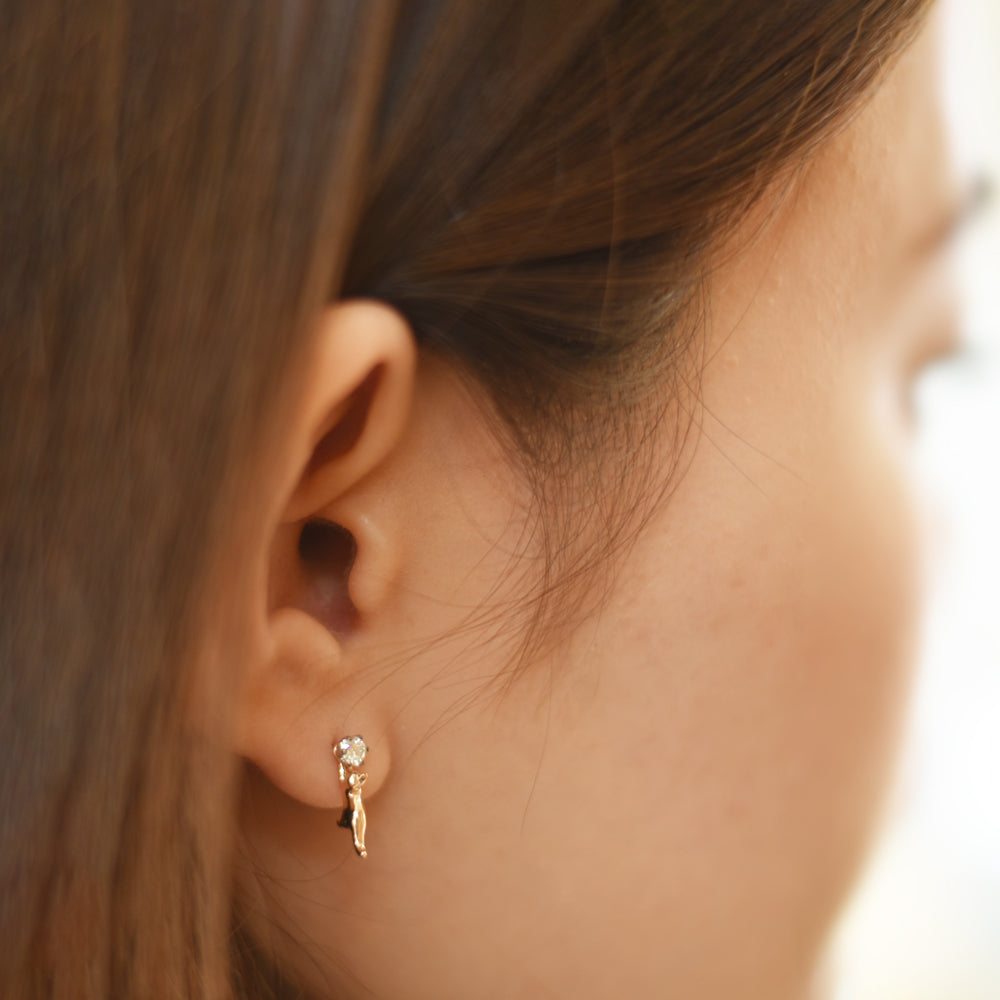 猫とお出かけピアス （片耳ピアス）