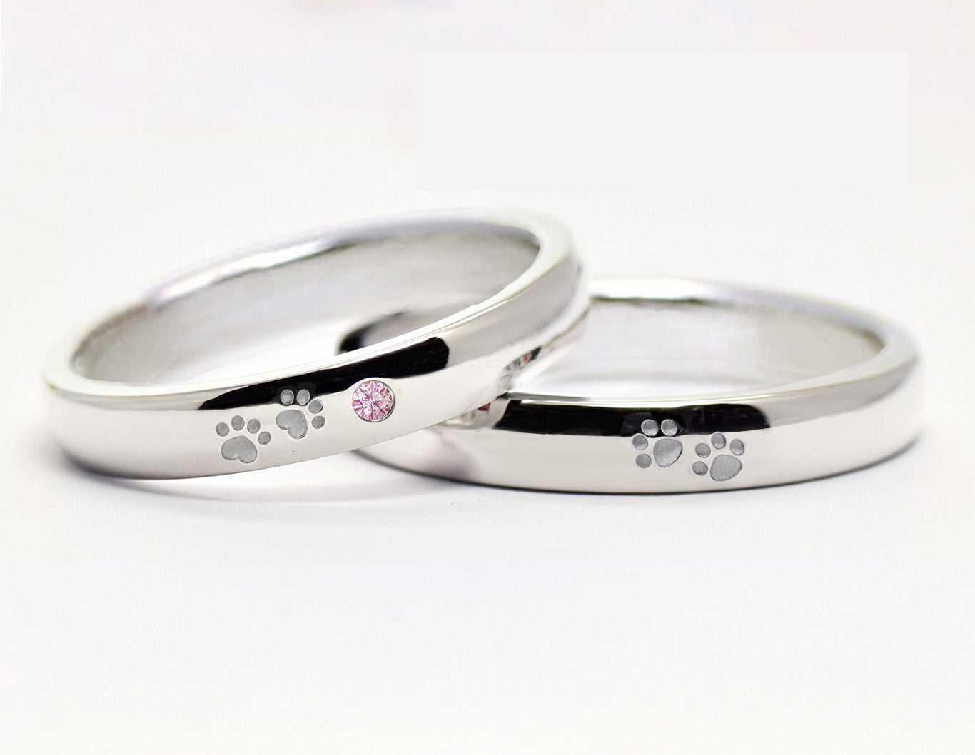 肉球に想いをこめるペアリング