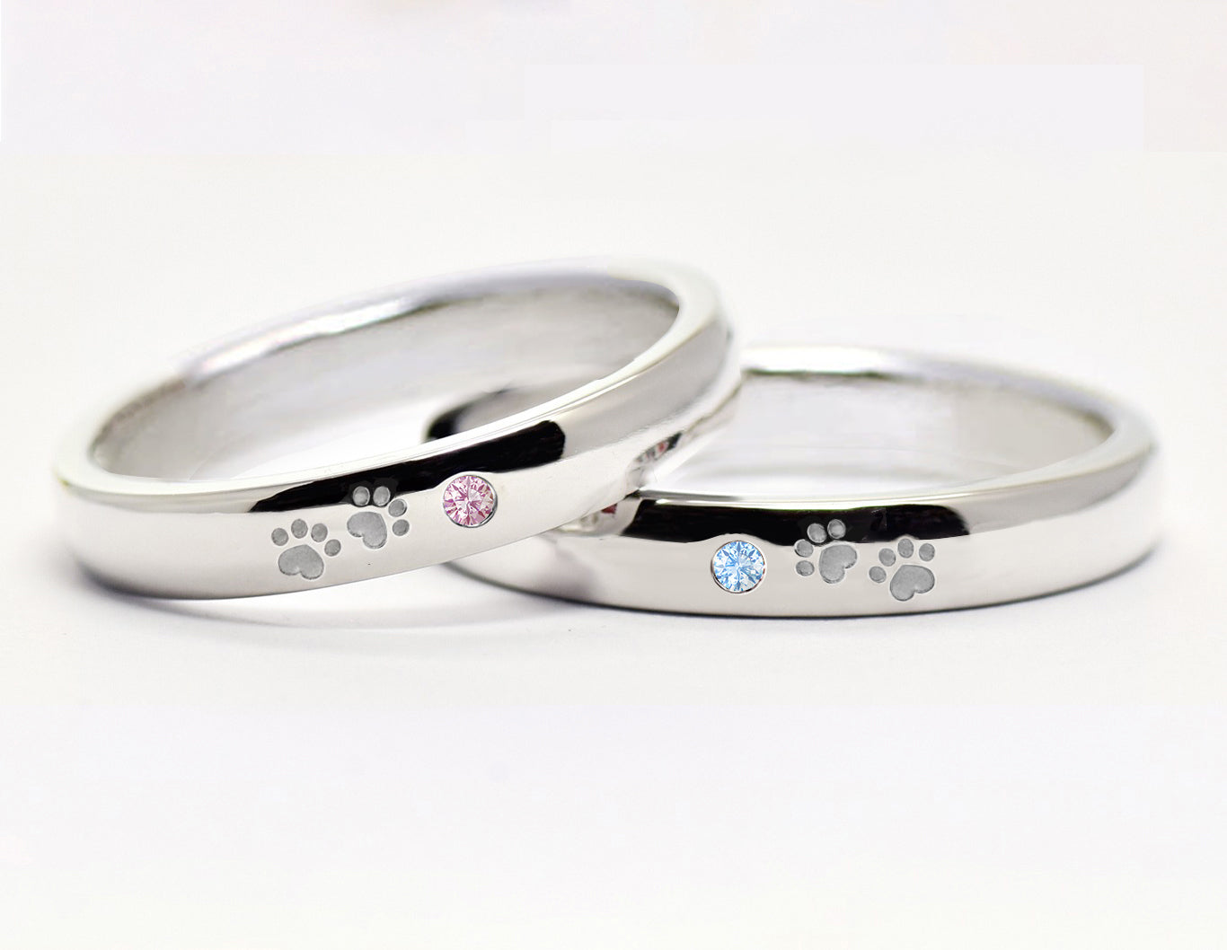 肉球に想いをこめるペアリング